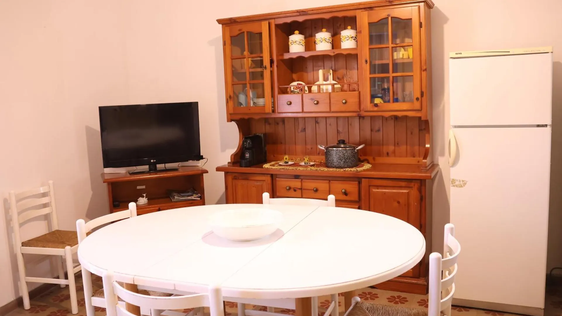Evelyn Guest House Aci Castello 0*,  Italia
