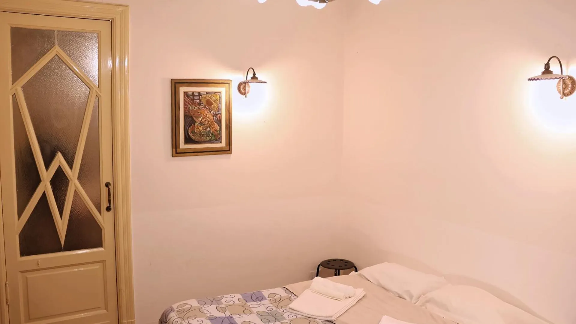 Evelyn Guest House Aci Castello 0*,